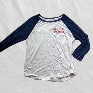 blue&white 3/4 arm length baseball style American Eagle Outfitters shirt, size L